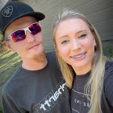 Anyone missing a dog?? Corner of Reed and Lauderbach.