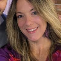 Mandy Ogle's Instagram, Twitter & Facebook