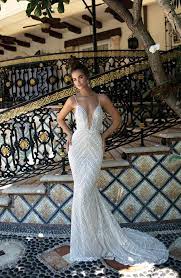 Mw Quiz What S Your Wedding Dress Style Modern Wedding Miami Wedding Dress Wedding Dress Styles Ball Gowns Wedding