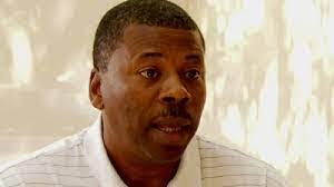 Larry Upson's Instagram, Twitter & Facebook