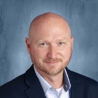 Andrew Brauer's Instagram, Twitter & Facebook