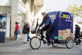Zu welcher uhrzeit liefert gls: Gls Germany Liefert Die Post In Leipzig Mit Einem E Bike Aus Das Fahrrad Ist In Vieler Hinsicht Die Bessere Alternative