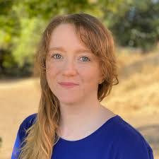 Julie Handlin's Instagram, Twitter & Facebook