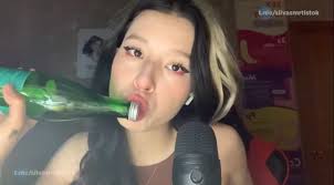 Lezzy Bunny ASMR Bottle BJ