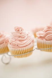 Lemon Cupcakes Mit Himbeer Buttercreme Kann Denn Butter Sunde Sein
