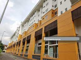 Situated in the entertainment district, this apartment building is 2.8 mi (4.5 km) from skyavenue and 2.9 mi (4.7 km) from genting highlands theme park. Astana Square Apartment 3 Bedrooms For Sale In Kepong Selangor Iproperty Com My