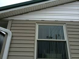 Warping of your siding can occur when exposed to high heat. Installing Vinyl Siding Without Warping And Buckling Glidelock Vinyl Siding Installation Vinyl Siding Outdoor Decor