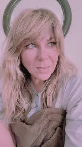 Gosh Shes Beautiful Interview Woman Debra Bowlman