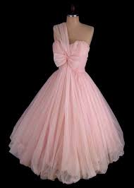 This Would Make A Cute Puffy Bridesmaids Dress Vintage 1950 S 50 S Bombshell Pink Chiffon By Calendargirlvintage Pretty Dresses Vintage Dresses Dresses