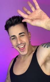 Con cual te quedas? 😈