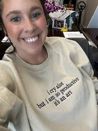 Maggie Landry's Instagram, Twitter & Facebook