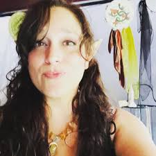 Ellen Lozano-Cooper (@momoell) • Threads, Say more