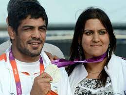 Delhi police ने तीन प्वाइंट पर जांच की है, इनमें से एक एंगल है sushil kumar की पत्नी का एंगल. Sushil Kumar Thanks Family Trainers For Their Support Sports News Firstpost