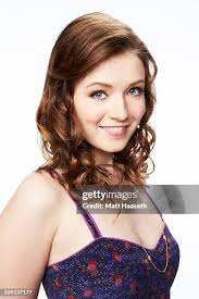 34 fotos e imágenes de alta resolución de Nina Wass