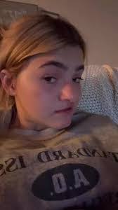 Leigh Childers's Instagram, Twitter & Facebook