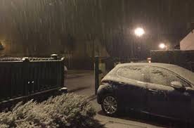 Le département du rhône vient d'ailleurs d'être placé en vigilance orange neige et verglas. Il A Neige Sur Le Loiret Cette Nuit En Images Montargis 45200