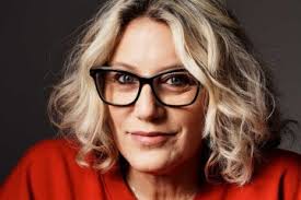 Critical shortage of hormone replacement therapy set to run into summer —  forcing women onto black market