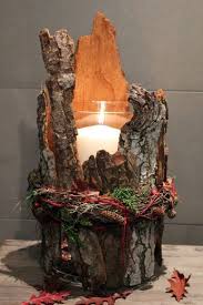 Auf Der Suche Nach Schonen Dekorationen Fur In Haus Legen Sie Los Mit Kostenlosen Materialen Aus Der Christmas Candle Holders Christmas Deco Rustic Christmas