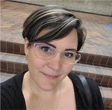 Amanda Wagar's Instagram, Twitter & Facebook