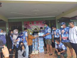 Inilah cara cek penerima blt umkm rp 1,2 juta di eform.bri.co.id/bpum, beserta syarat dan cara dapat bpum. Dpc Partai Demokrat Kabupaten Pati Salurkan Bantuan Banjir Ke Empat Desa Di Dua Kecamatan