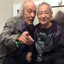 Interior avenida río churubusco 654, carlos zapata vela, 08040 ciudad de méxico, cdmx; Erasmo Carlos Facebook