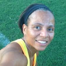 Emma McGowan (@EmmavilleGold)