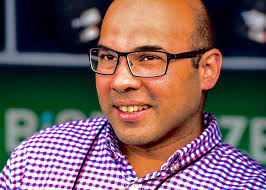 Giants added some experienced big league arms to cover injuries during the  stretch run