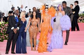 Before kanye west's twitter problem became the current epic mess, he was just tweeting nonsense about his family. Billboard On Twitter Kim Kardashian Kanye West Kylie Jenner Travis Scott Walk The Metgala Red Carpet Together Https T Co Fdvchhtvaq Https T Co 7bo4qzj6hn