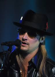 Walker Hayes's Country-Pop 'I Hope You Miss Me' Is a Summer Smash