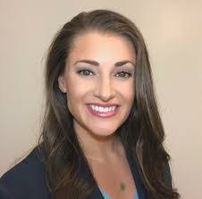 Allison Searle's Instagram, Twitter & Facebook