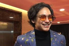 Gambar selalu nampak tak nice 😭. Demi 3 Dara 2 Adipati Dolken Pelajari Peran Suami Dari Tora Sudiro
