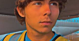 Gena Hamilton's Instagram, Twitter & Facebook