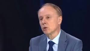 VIKEND UMETNOSTI U PADINSKOJ SKELI: Oslikavanje murala u OŠ "Olga Petrov"