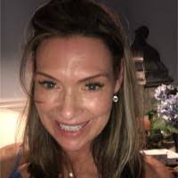 Irene Bates's Instagram, Twitter & Facebook