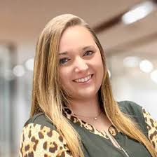 Amanda Spohr :: Leighton Media