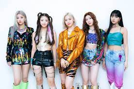 Koreanisches mädchen, kpop, mode, stil, moda, mode outfits, cooles mädchen. Itzy Kpop Wiki Fandom