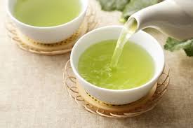 Kebaikan teh hijau yang anda patut tahu,banyak kegunaan teh hijau ini yang anda masih belum lagi ketahui. 3 Manfaat Teh Hijau Untuk Rambut Yang Lebih Sehat