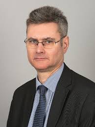 Michael Henshaw's Instagram, Twitter & Facebook