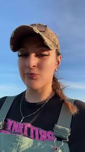 Tati Evans Another Girl | TikTok
