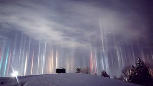Light Pillars In Northern Ontario Pillar Lights Natural Phenomena Northern Lights