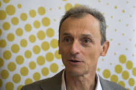 Pedro Duque: "Pagar las pensiones del futuro depende de que invirtamos en  innovación"