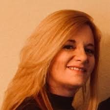 Kelly Kucera's Instagram, Twitter & Facebook