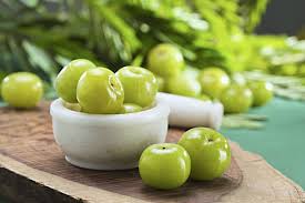 6 Incredible Benefits of Amla Juice for ...