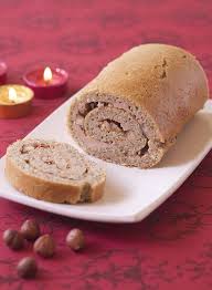 Gateau Roule A La Mousse De Canard Epices Et Noisettes Recettes De Cuisine Odelices Recette Gateau Roule Recettes De Cuisine Gateau Savoureux