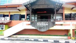 The main entrance of the malay world ethnological museum. Melawat 7 Muzium Galeri Di Kuala Lumpur Dalam Masa Sehari