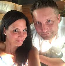 Angela Moffatt's Instagram, Twitter & Facebook