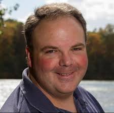 I JUST FOUND OUT THAT JASON WEBB PASSED AWAY YESTERDAY. HE WAS IN THE CLASS  OF 1996. PLEASE KEEP HIS FAMILY IN YOUR PRAYERS. CV