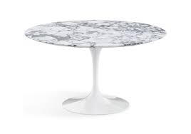 This 40 round pedestal coffee table is true to the original proportions, crafted from a white tapered. Saarinen Round Coffee Table Marble Knoll Milia Shop