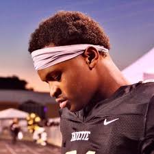 Leroy Hernandez (@leroyher27)