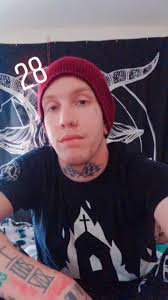 Hey guys I’m Isaac #gettoknowme #tattoos #piercings #splittongue #alt  #alttiktok #fyp #satanist